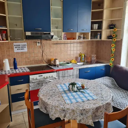 Centar Rum i privatbostad